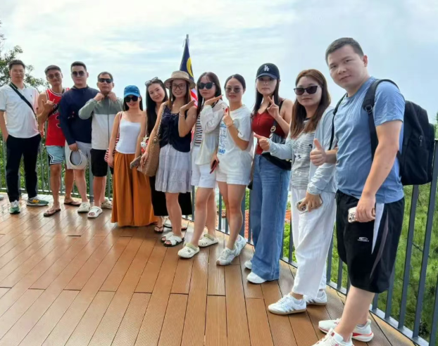 a0382fcba2e978e06fb8b834defd281f.png 旅游4.png